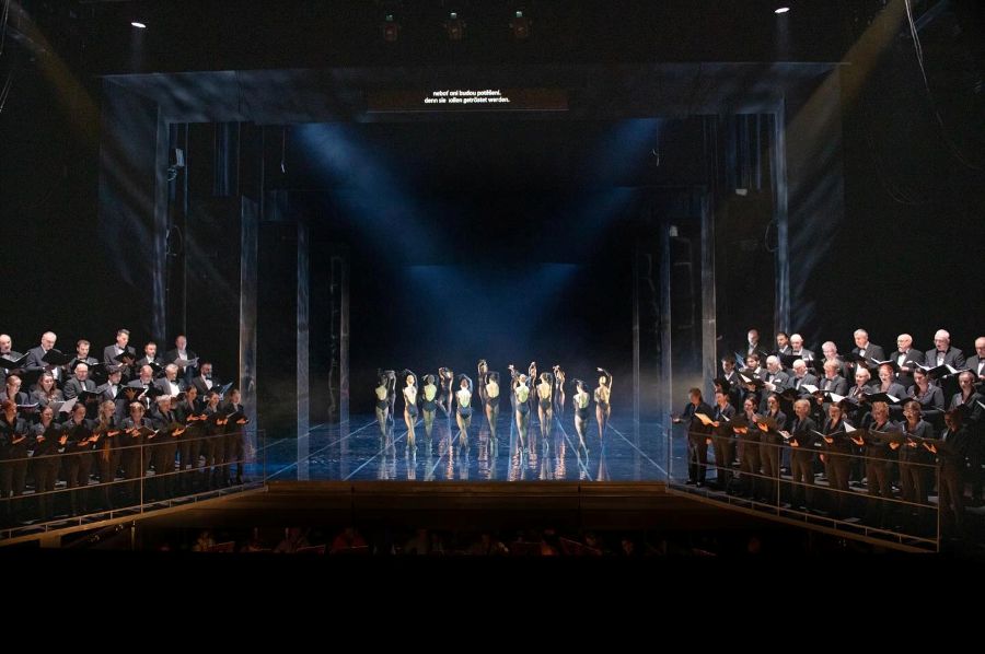 Balet DJKT – Německé requiem (foto Irena Štěrbová)
