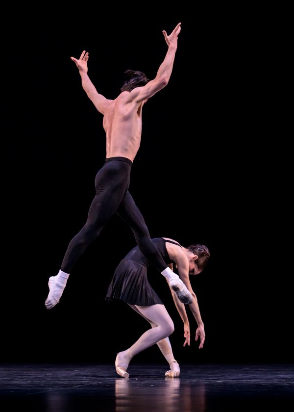 Balet ND, Sarkasmy – Sarcasmen (Romina Contreras a Paul Irmatov, foto Serghei Gherciu)