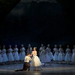 Balet ND – La Sylphide (Paul Irmatov a Alina Nanu, foto Serghei Gherciu)