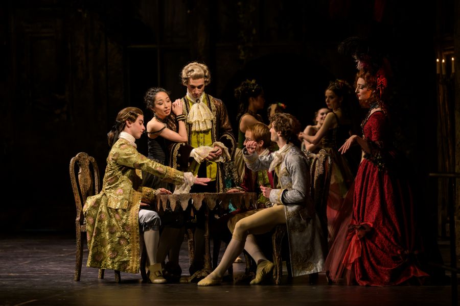 Balet ND – L´Histoire de Manon (Aya Okumura a Giovanni Rotolo, foto Serghei Gherciu)