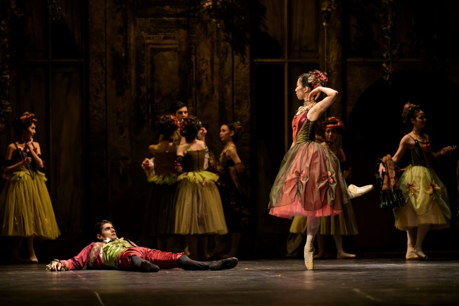 Balet ND – L´Histoire de Manon (Aya Okumura a Paul Irmatov, foto Serghei Gherciu)