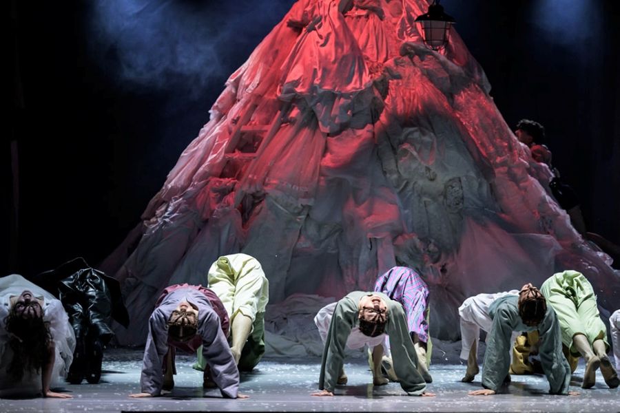 Balet NDM, Jeroen Verbruggen – Peer Gynt (foto Serghei Gherciu)