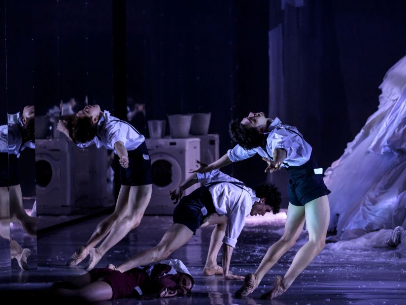 Balet NDM, Jeroen Verbruggen – Peer Gynt (foto Serghei Gherciu)