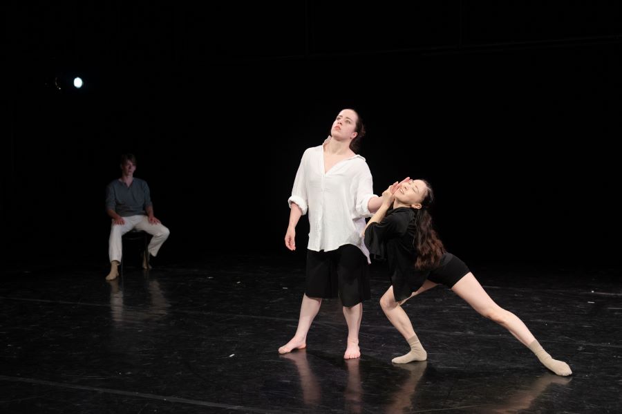 Baletní inspirace 2025, Traces of Us (Mackenna Wilson a Shiori Nirasawa, foto Irena Štěrbová)