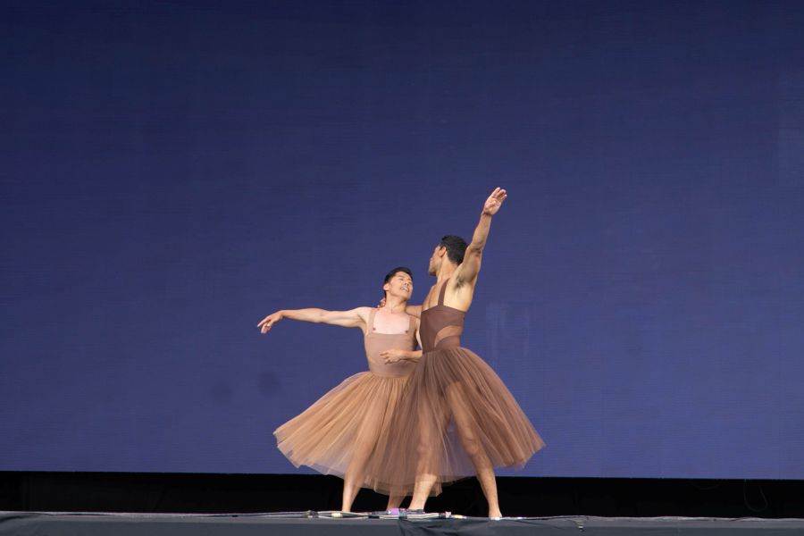 Birmingham Royal Ballet – Interlinked (foto Nina Bumbálková)