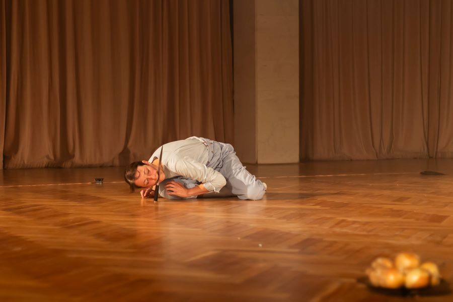 Camille Mutel: Já ne (foto Alena Češková)
