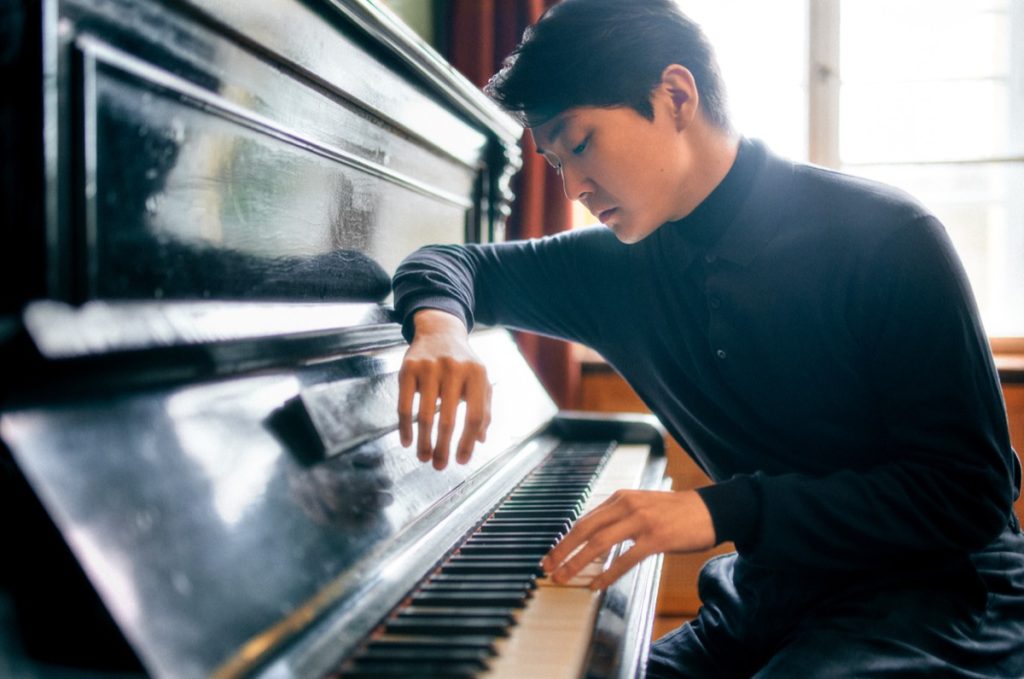 Seong-Jin Cho (zdroj Pražské jaro, foto Christopher Koestlin)