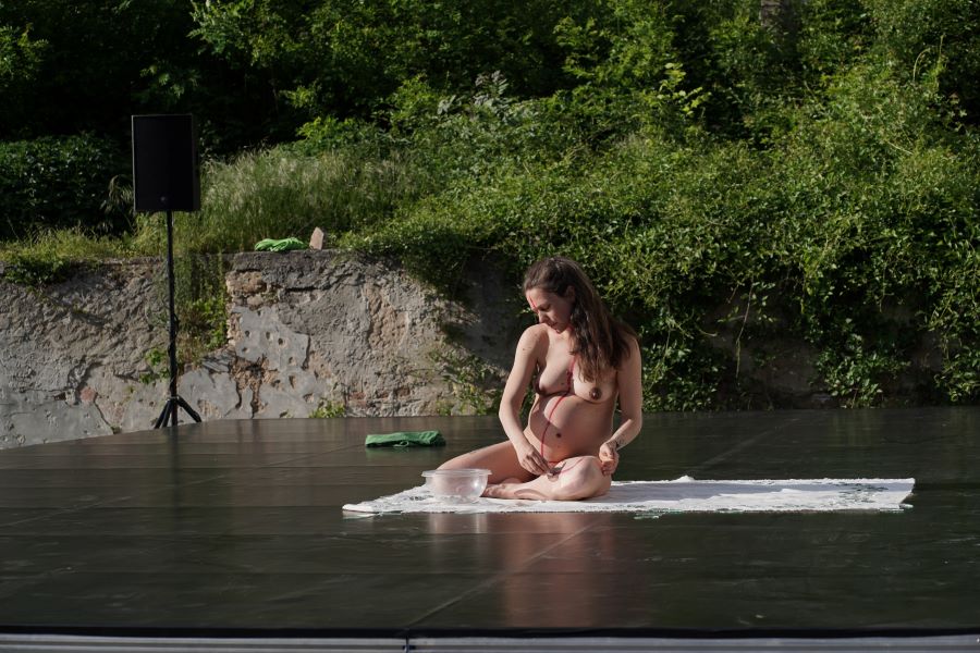 Claire F. Crescini – The Art of Life and Death (foto Simona Rybová)