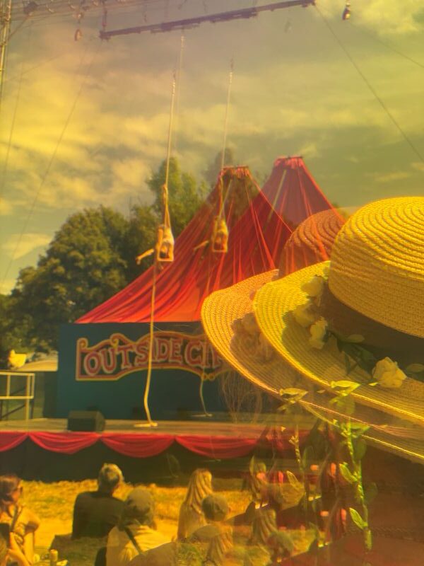 Glastonbury Festival of Contemporary Performing Arts (foto Nina Bumbálková)