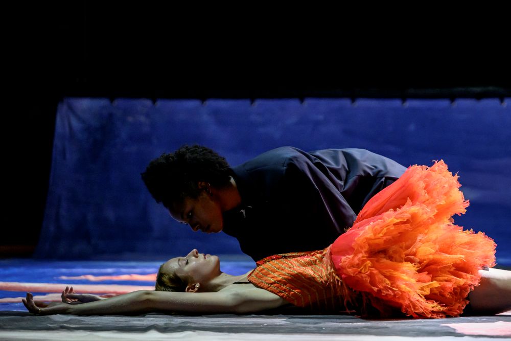 KOR'SIA – Bronia (Les Ballets de Monte Carlo, foto Alice Blangero)
