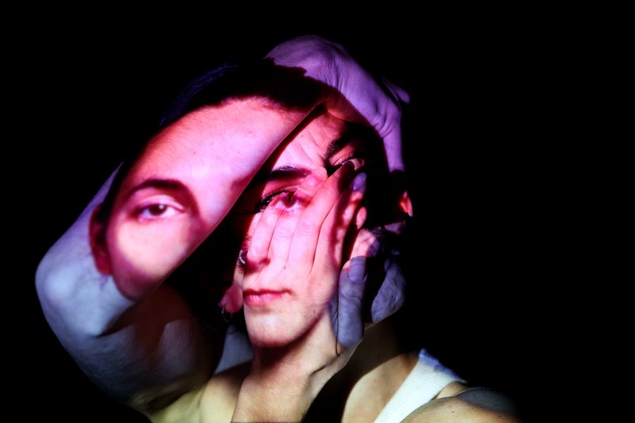 Kristýna Peldová a Enya Belak: Unfolded Moments (foto z premiéry Borut Bučo Bučinel)