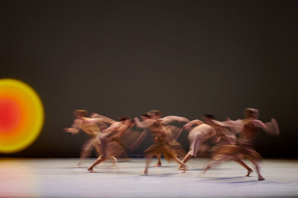 Lukáš Timuľak – Twilight (Les Ballets de Monte-Carlo, foto Peter Bilak)