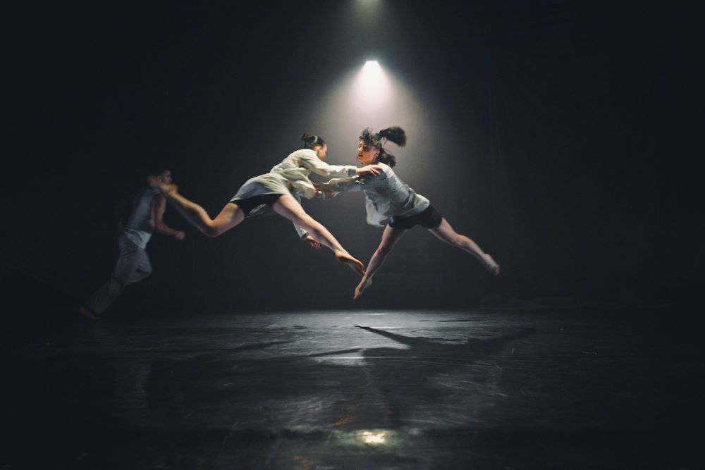 People Watching: Play Dead (foto František Ortmann)