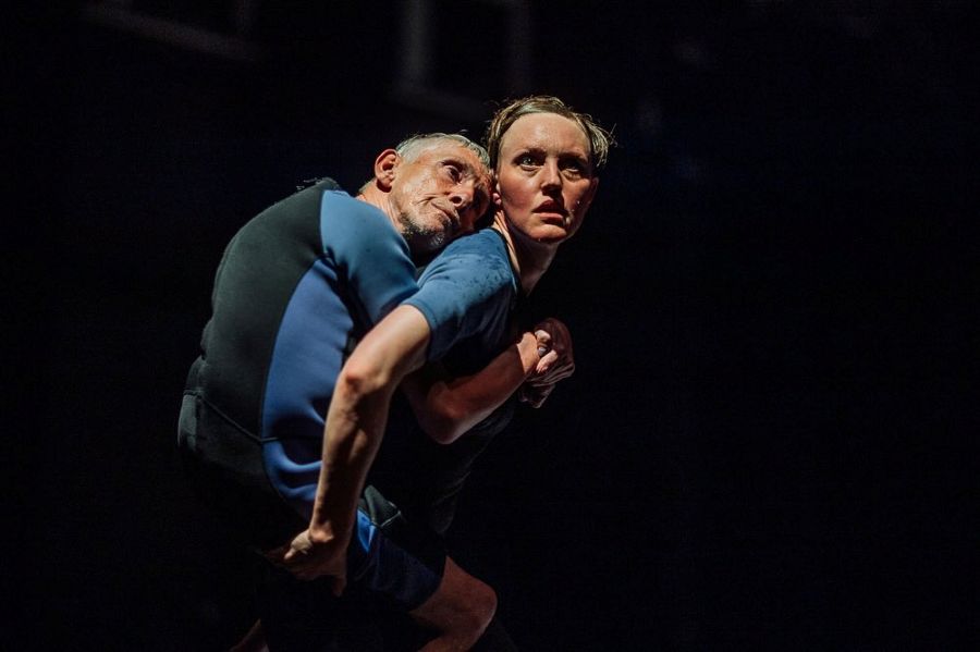 Renae Shadler a Ronald Walter – Skin (foto Marek Jančúch)