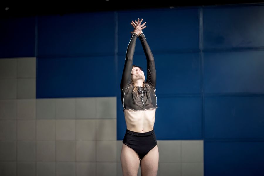 Sabina Bočková a její work in progress Making Love na Bazaar Festivalu v Praze (foto Vojtěch Brtnický)