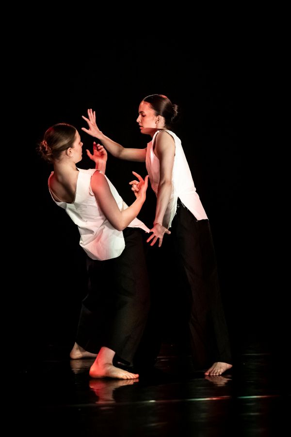 Simona Dejmková – Deformát (foto Anna Benháková, Nová generace 23. 3. 2025)