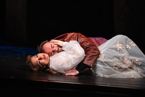 Leoš Janáček: Káťa Kabanová, Slezské divadlo Opava – Tereza Kavecká, Juraj Nociar (foto Slezské divadlo Opava)
