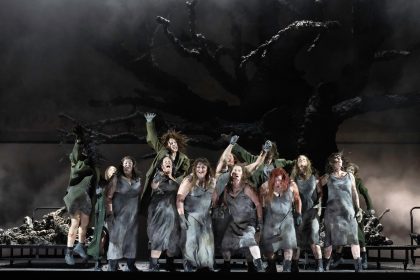 Richard Wagner: Valkýra, Royal Opera House, London 14. května 2025: Valkýry (foto Monika Rittershaus)