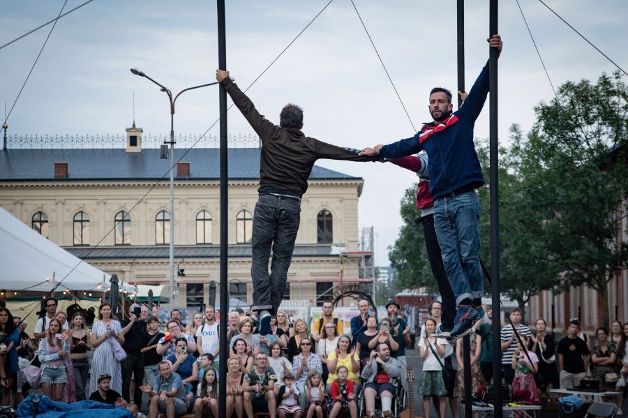 Z festivalu Za dveřmi 2024 (foto Anna Šolcová)