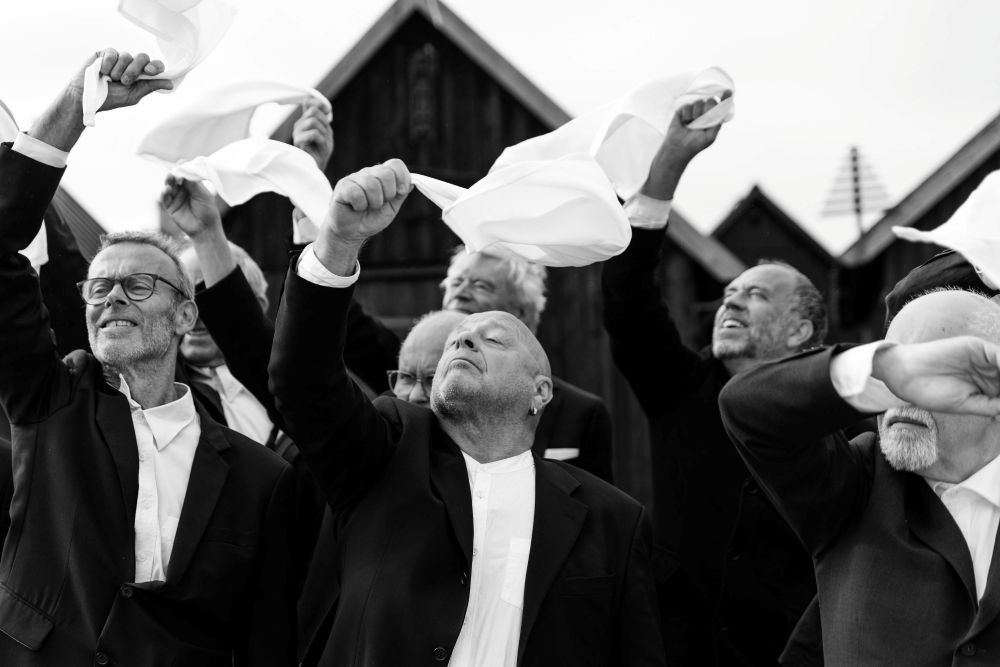 Záběry z filmu The Sea (foto Jessica Lindgren Wu, archiv Festivalu tanečních filmů)