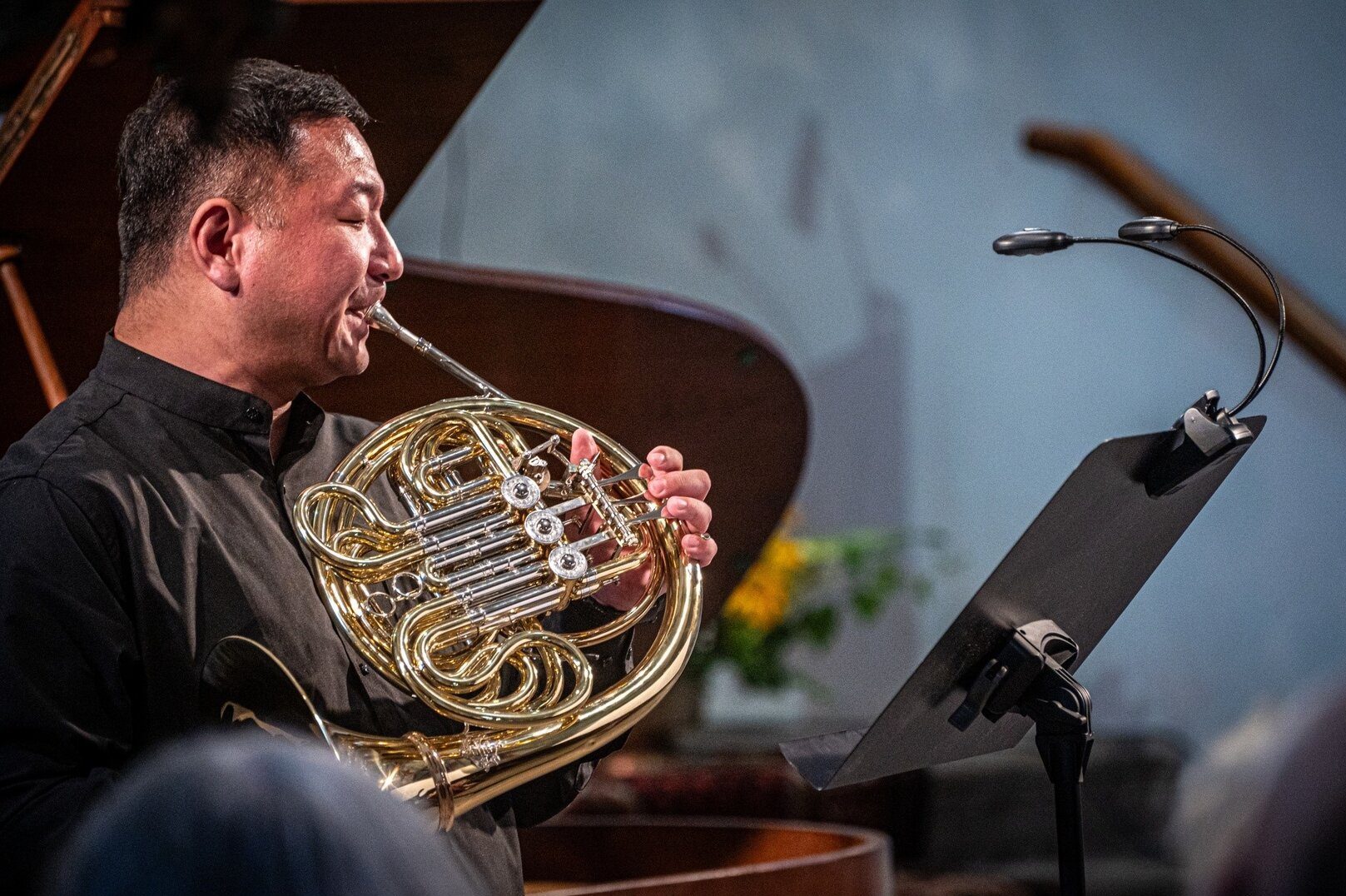Letní hornové kurzy: Koncert lektorů, 2. srpna 2025, kostel Nanebevzetí Panny Marie, Police nad Metují – Yi Man (foto Michal Sedláček)