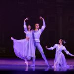 Balet Gala MDO 2025, Labutí jezero pas de trios (Alice Rizzo, Ondřej Králíček a Federica Fattore, foto Tereza Hrubá)