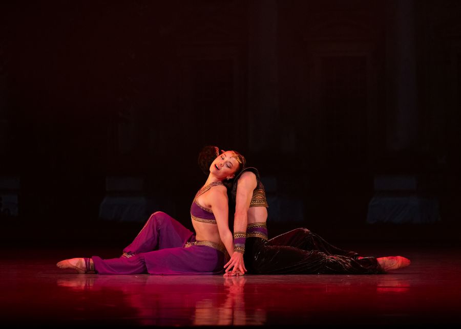 Balet Gala MDO 2025, Šeherezáda (Abbi Lewis, Quentin Lelong, foto Tereza Hrubá)