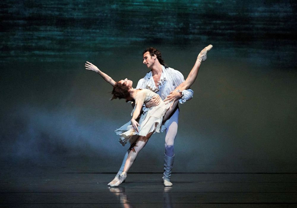 Nina Poláková v MacMillanově Manon (foto Michael Pöhn)
